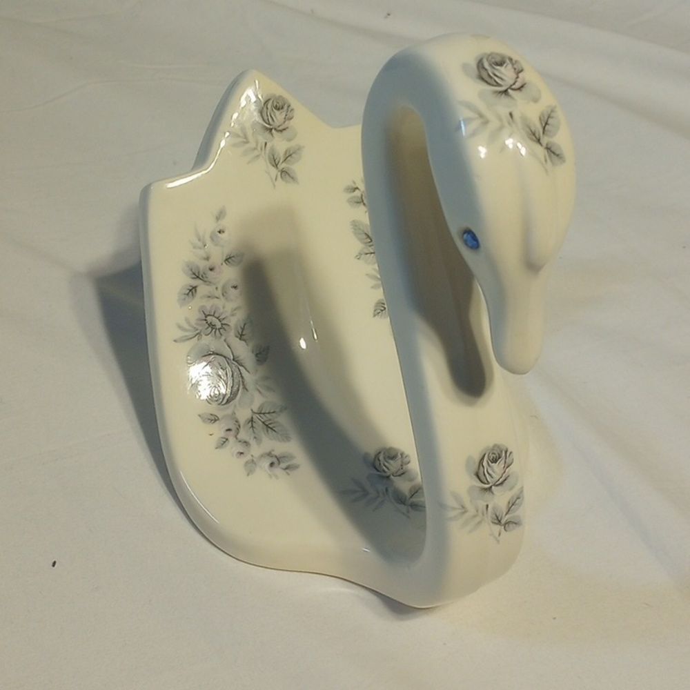 Vintage Ceramic Swan Napkin Holder